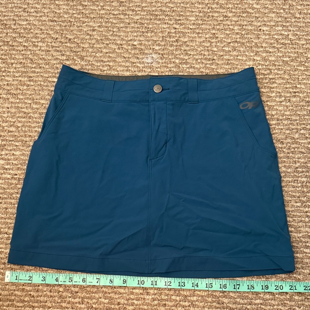 Outdoor Research Ferrosi Blue Skort - Women’s Size 8 - Stretchy Fabric - Picture 7 of 8